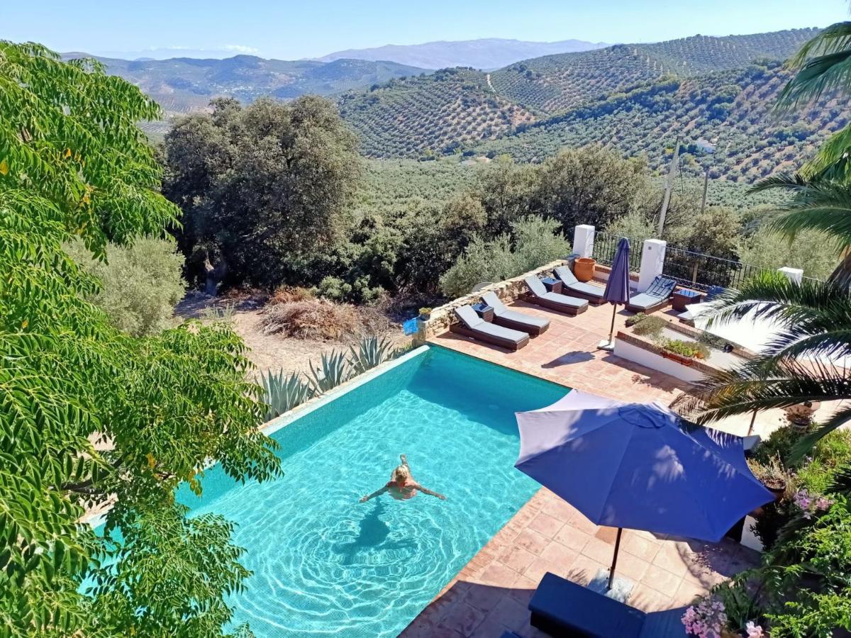 Cortijo La Haza Bed and Breakfast Iznájar Exteriör bild