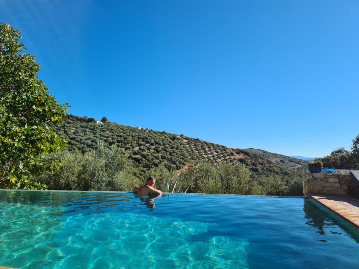 Cortijo La Haza Bed and Breakfast Iznájar Exteriör bild