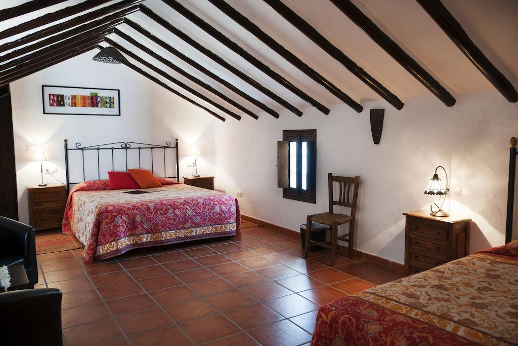 Cortijo La Haza Bed and Breakfast Iznájar Rum bild