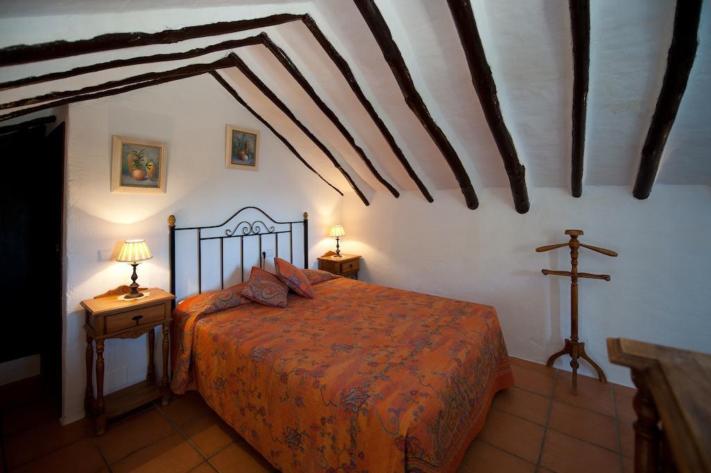 Cortijo La Haza Bed and Breakfast Iznájar Rum bild
