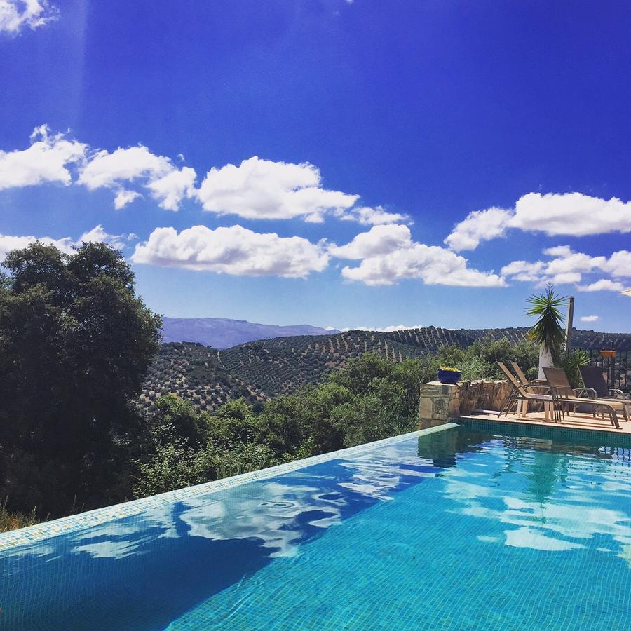Cortijo La Haza Bed and Breakfast Iznájar Exteriör bild
